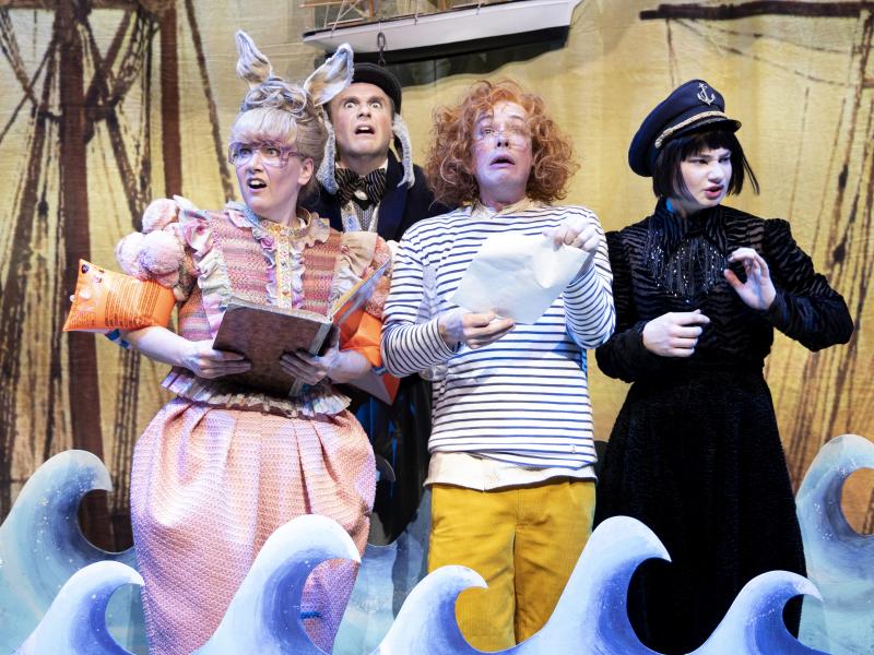 Tiere im Theater